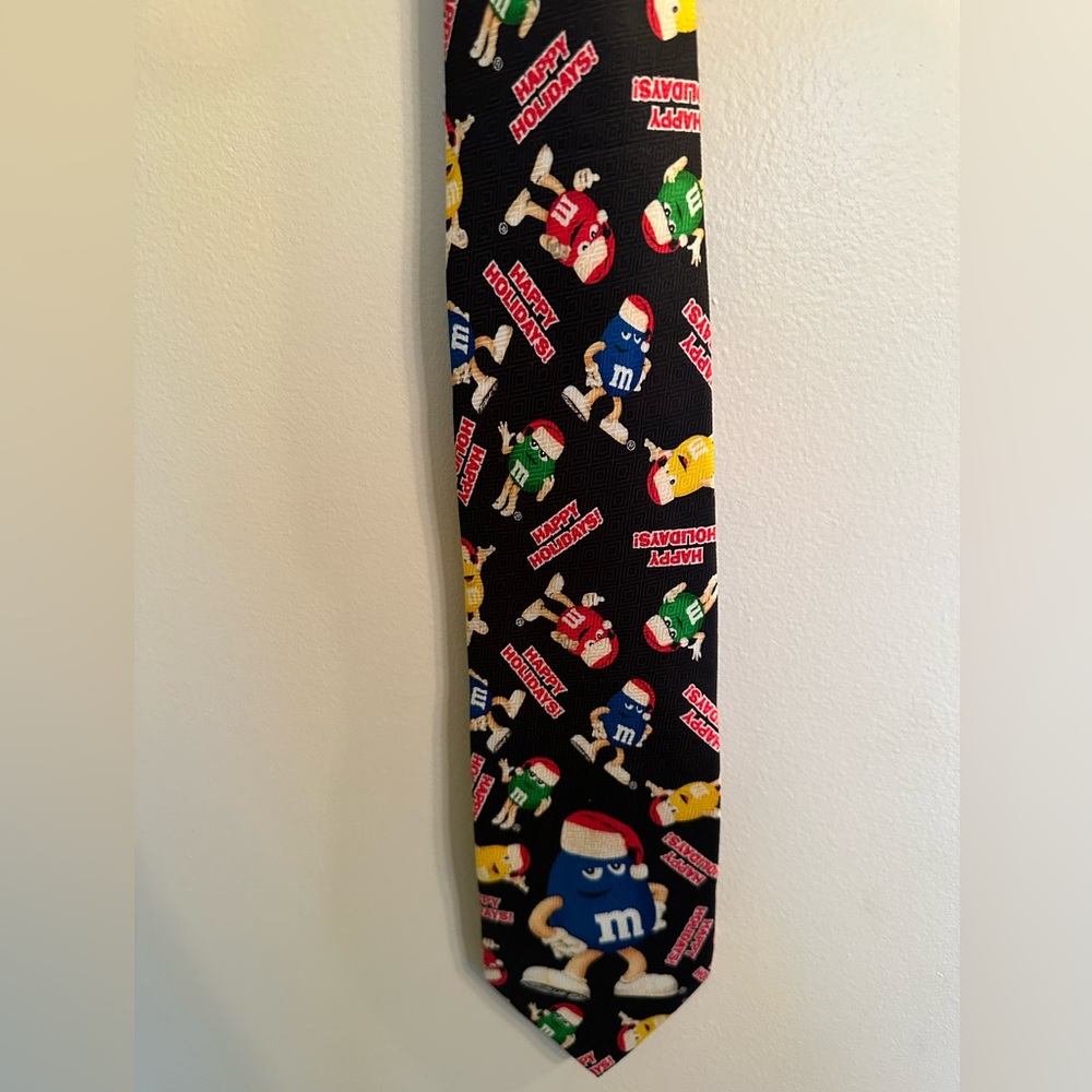 Vintage Christmas M&M’s Tie